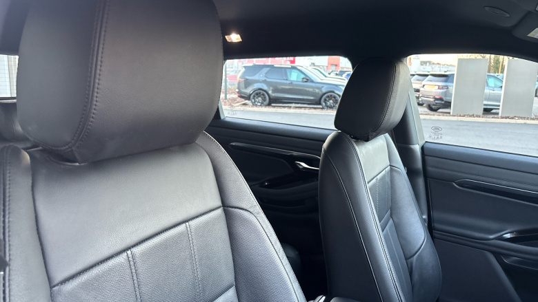 Land Rover Range Rover Evoque 2.0 D200 R-Dynamic SE 5dr Auto Diesel Hatchback